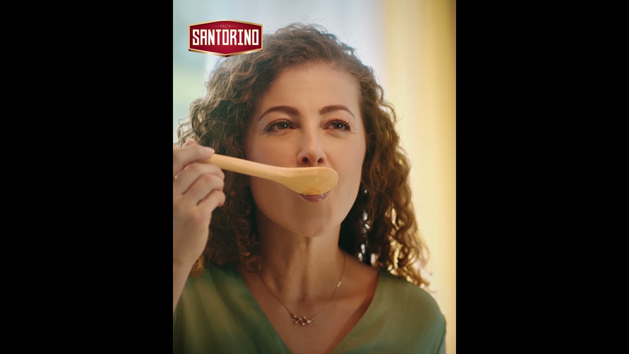 Pasta Santorino, artistas