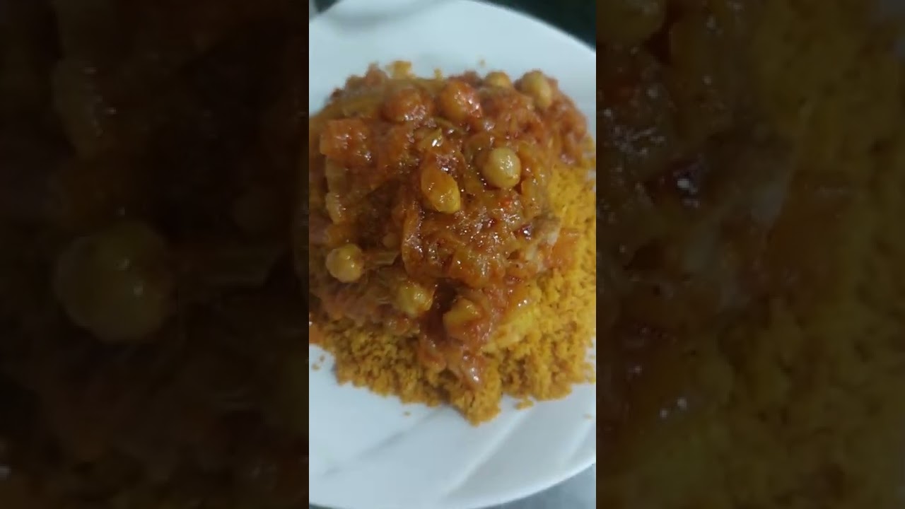 traditional food of Libya (couscous with lamb bosla