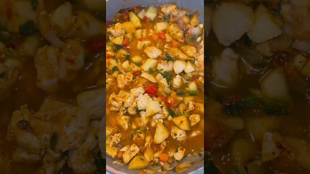 Somali Chicken Suqaar // Quraac Fudad // Chicken Stew