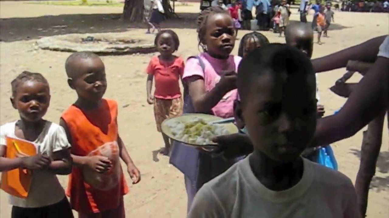 WFP – School Meals in Mozambique [Parsia Tayebi]