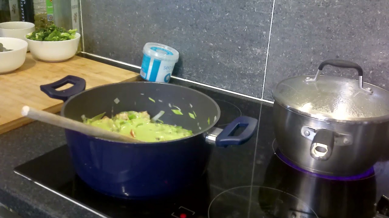 The most delicious and comforting  Seafood Thai Green Curry! The family will love it