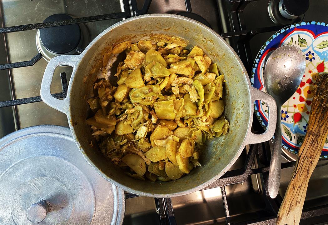 Curry Seim (hyacinth bean) With Potato.