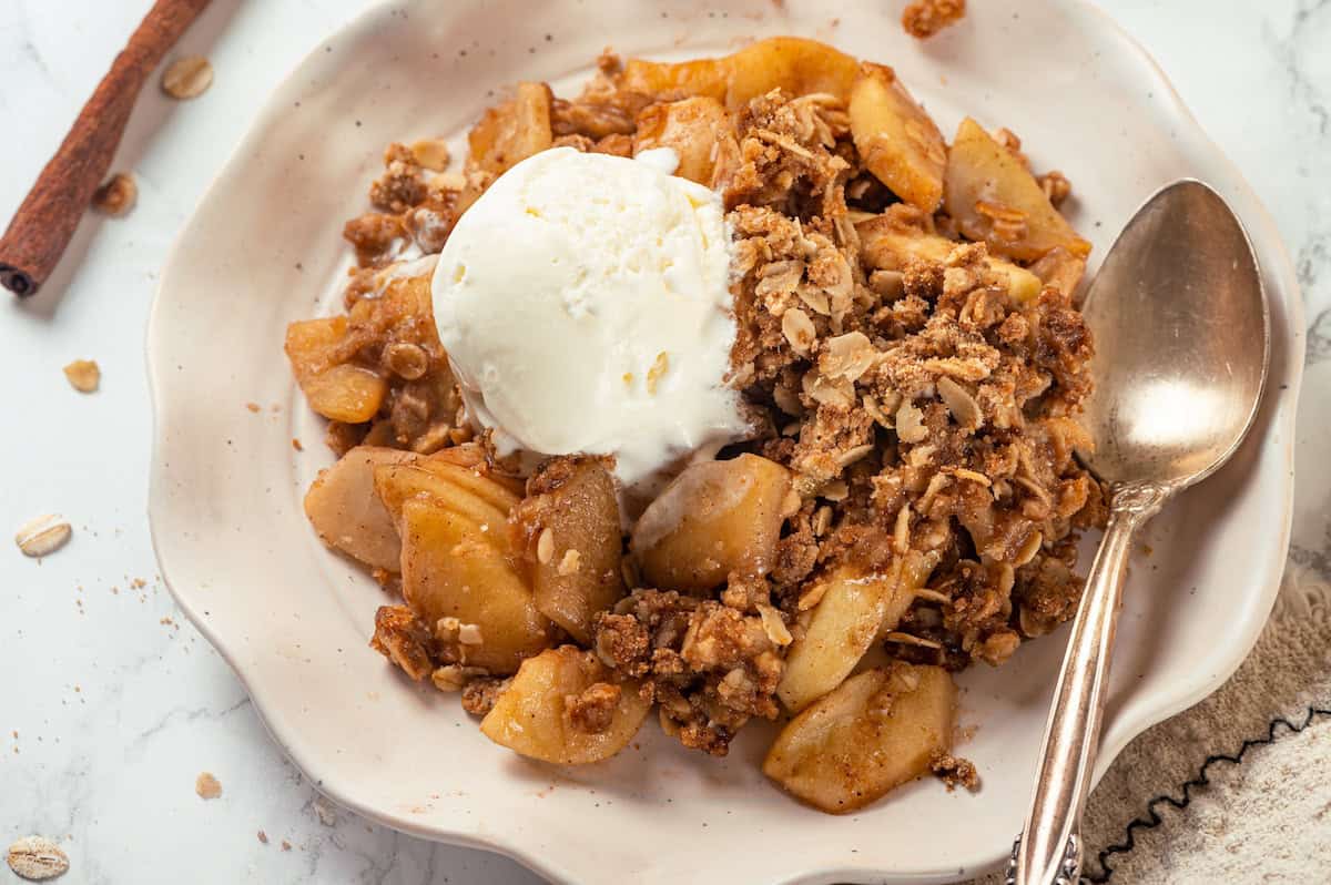 Apple Crisp | Jessica in the Kitchen