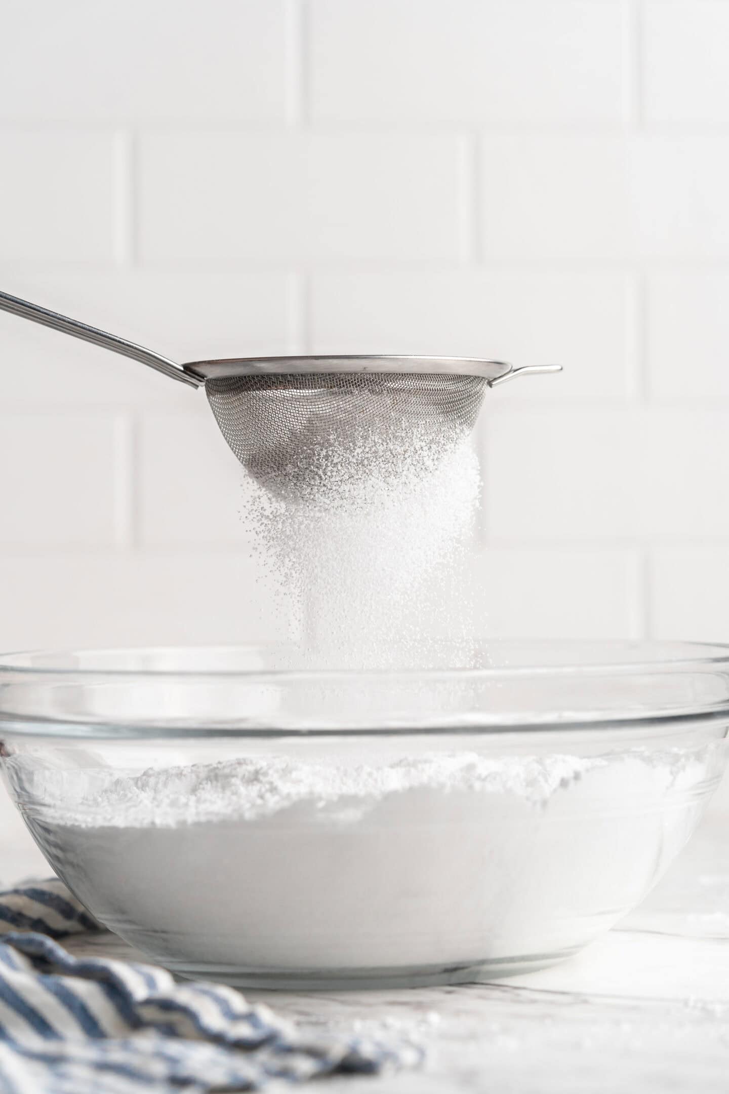 Homemade Powdered Sugar | Jessica in the Kitchen